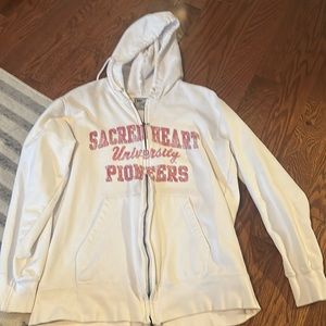 Sacred heart university women’s